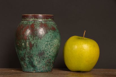 Pierre-Adrien DALPAYRAT (1844–1910)
Bulbous...