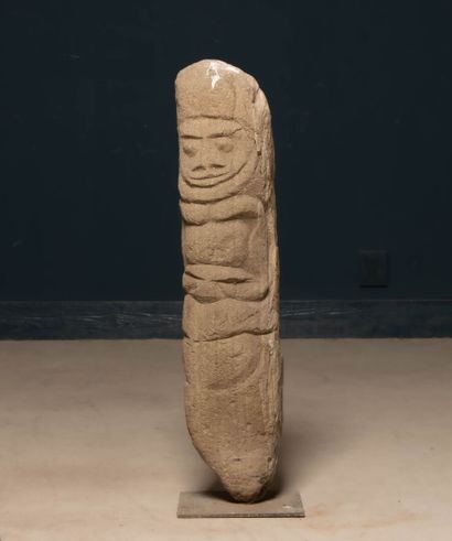 POLYNESIA - Marquesas Islands. 
Large Tiki...
