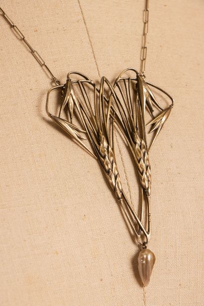 Henry MIAULT 
Art Nouveau necklace consisting...