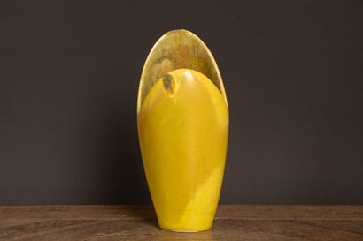 Hans HEDBERG (1917–2007) in BIOT
Flared vase...