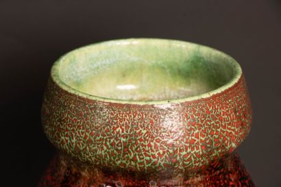 ACCOLAY
Stoneware vase with speckled red...