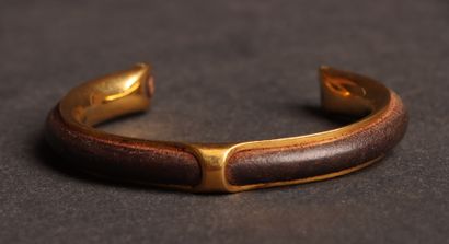 HERMÈS 
