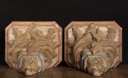 Pair of wall sconces made of patinated plaster
Late...
