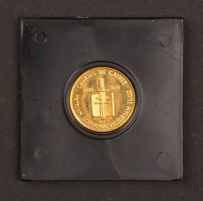 Commemorative gold medal.
999°/00 gold
Diameter:...