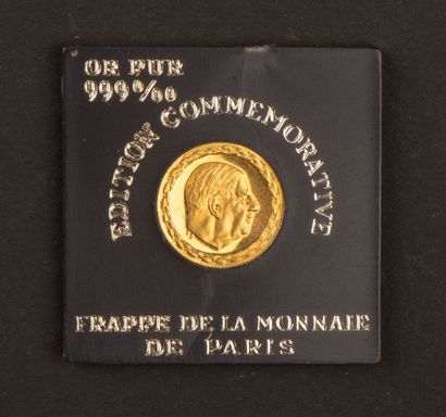 Commemorative gold medal.
999°/00 gold
Diameter:...