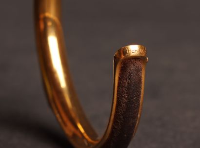 HERMÈS 
