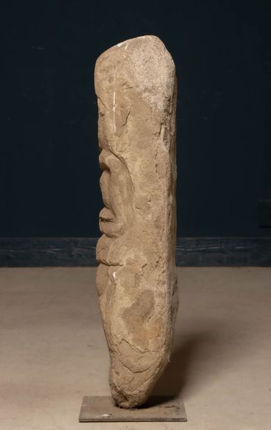 POLYNESIA - Marquesas Islands. 
Large Tiki...