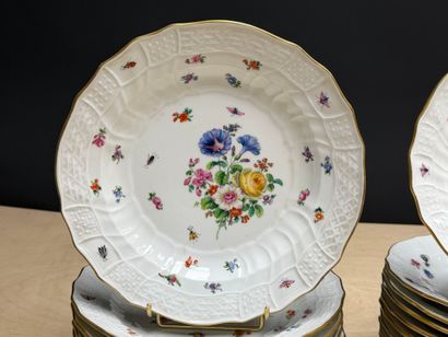 MEISSEN circa 1900
Neu-Brandensein relief...