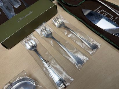 CHRISTOFLE AMERICA model
Silver plated cutlery...