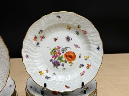 MEISSEN circa 1900
Neu-Brandensein relief...