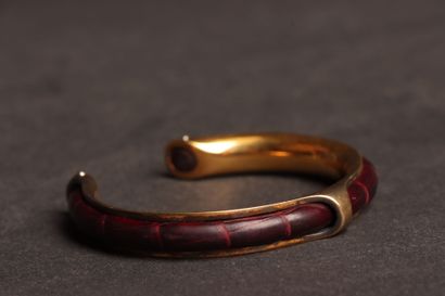 HERMÈS 
