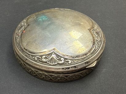 Brosse en argent fourré et boite cylindrique...