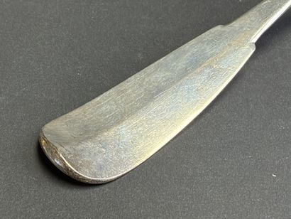 Louche en argent poinçon 1er Coq. 
Argent...