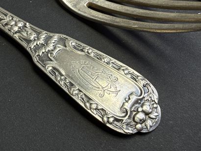 Quatre couverts en argent, poinçon minerve....