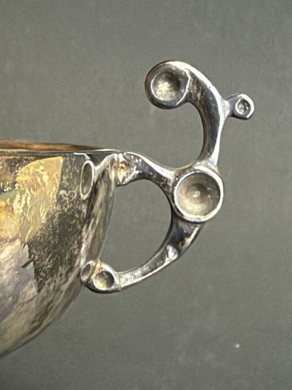 Coupe sur pied douche en argent, poinçon...