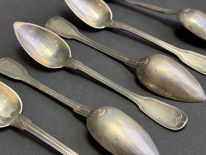 Six petites cuillères en argent,modèle filet...