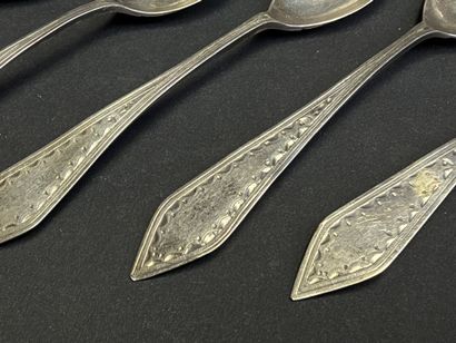 Six petites cuillères en argent Pays Bas...
