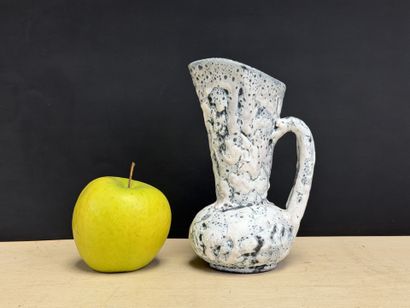 LOUIS GIRAUD VALLAURIS
Petit vase pichet...