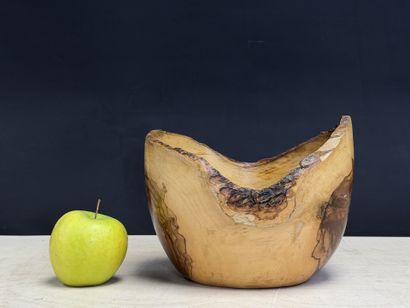 Saladier en olivier monoxyle
H. :17 cm. D....