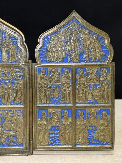 Quadriptyque religieux en bronze. 
18 x 11...