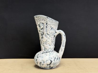 LOUIS GIRAUD VALLAURIS
Petit vase pichet...