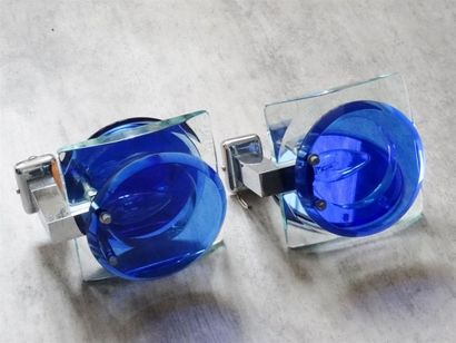 Dans le gout de Fontana Arte
Paire d'appliques...