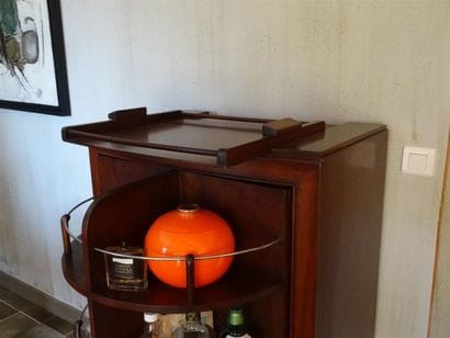 TRAVAIL 1930
Meuble bar en acajou et placage...