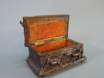 Travail de la Foret Noire Coffret en bois...