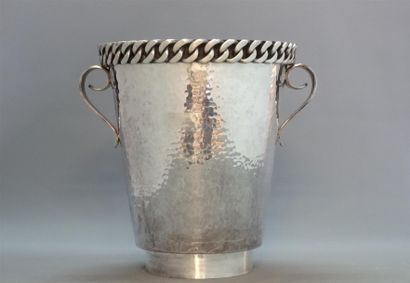 Jean DESPRÉS (1889-1980) Haut seau à champagne...