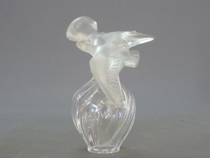 LALIQUE France - pour Nina Ricci Flacon en...