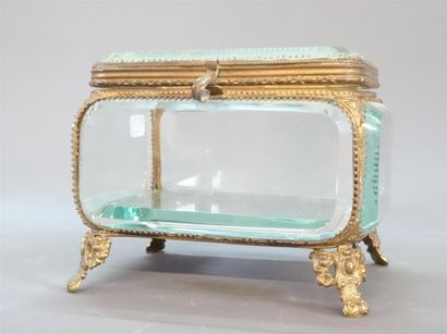 Coffret à bijoux en verre et laiton, (petite...