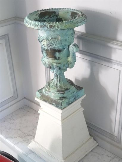 Paire de vase Medicis en bronze patiné 

H_43...