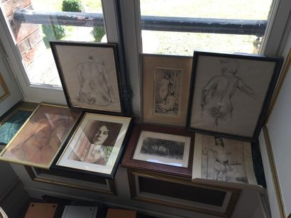 Lot de 6 cadres : dessins d'étude, craies,...