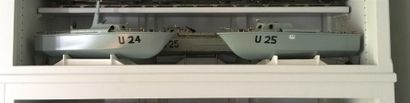 Trois bateaux militaires GIL.

L_50cm

repeints

Vendu...