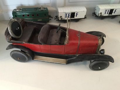 Véhicule André CITROEN.

L_37cm

Manques...