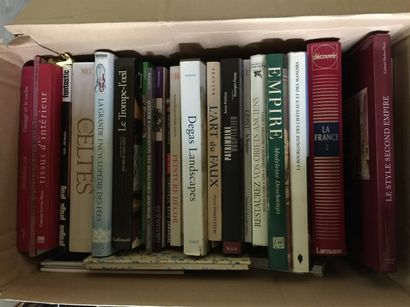 Lot de livres : meubles et sièges d'Art,...