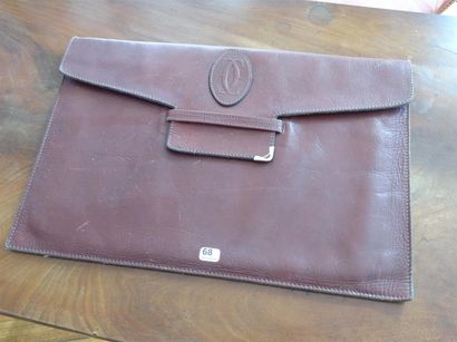 Pochette à documents en cuir CARTIER 

Manque...