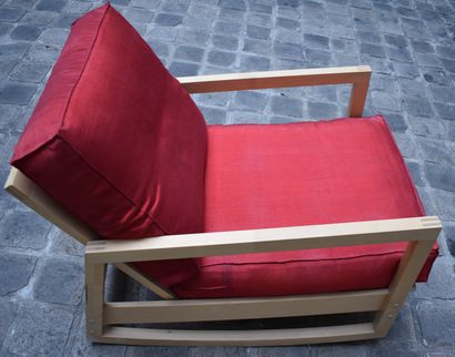 FAUTEUIL à bascule en bois clair IKEA. Haut....