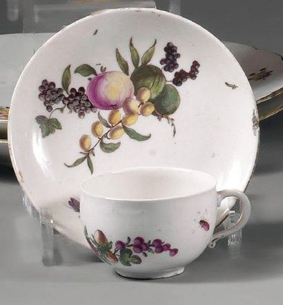 Ludwigsburg
Tasse à thé et sa soucoupe à...