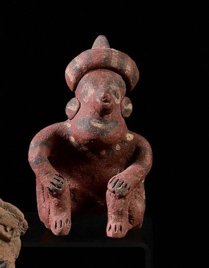 Lot composed of a Jalisco terracotta figure,...