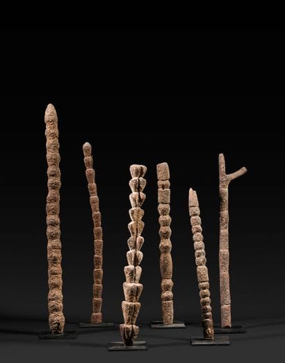 Lot of six votive ladders. Wood with a crusty...
