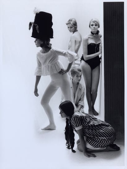 SAM HASKINS (1929-2009)
FIVE GIRLS
Five Girls...