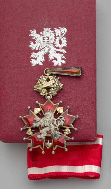 Czechoslovakia - Order of the White Lion...