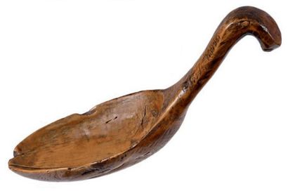 Grande cuillère à écrémer en buis, à cuilleron...