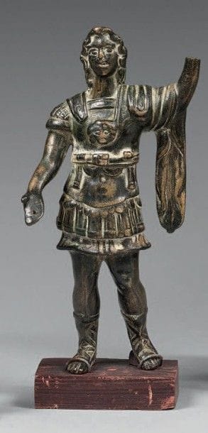 STATUETTE personnage en armure
Bronze patine...