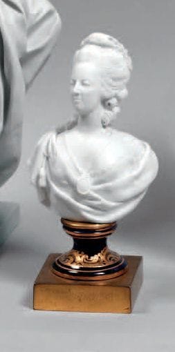 * D'APRÈS FÉLIX LECOMTE (1737-1817)
La reine...
