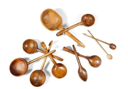 Dix ustensiles pour la laiterie ou la cuisine...