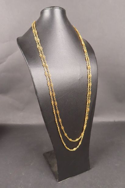 Collier en or jaune (750/1000e) à double...