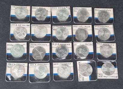 20 pièces en argent de 50 schillings Autriche,...