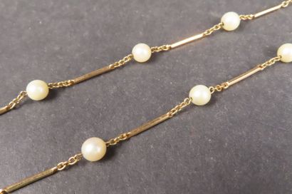 Collier en or jaune (750/1000e) à mailles...